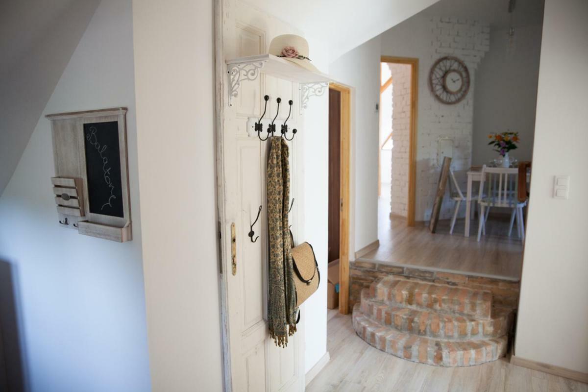 Lakeview Residence Balaton Balatonszarszo Exterior foto