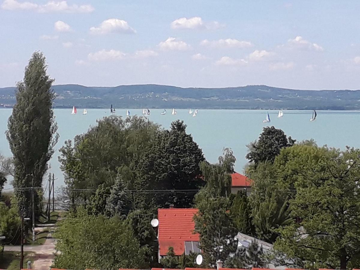 Lakeview Residence Balaton Balatonszarszo Exterior foto